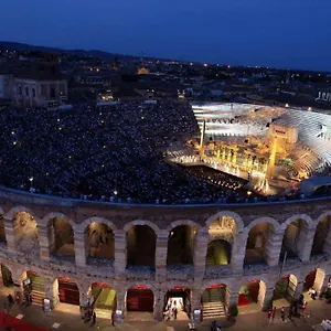 Affittacamere &, Verona